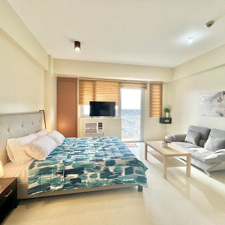 Kiel 5-Star Condo Hotel Across Naia Manila Airport Terminal 3 Pasay Exterior photo