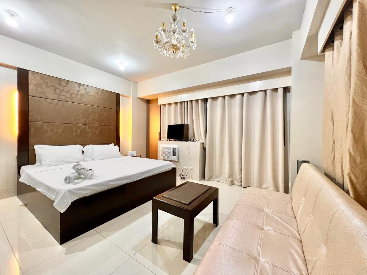 Kiel 5-Star Condo Hotel Across Naia Manila Airport Terminal 3 Pasay Exterior photo