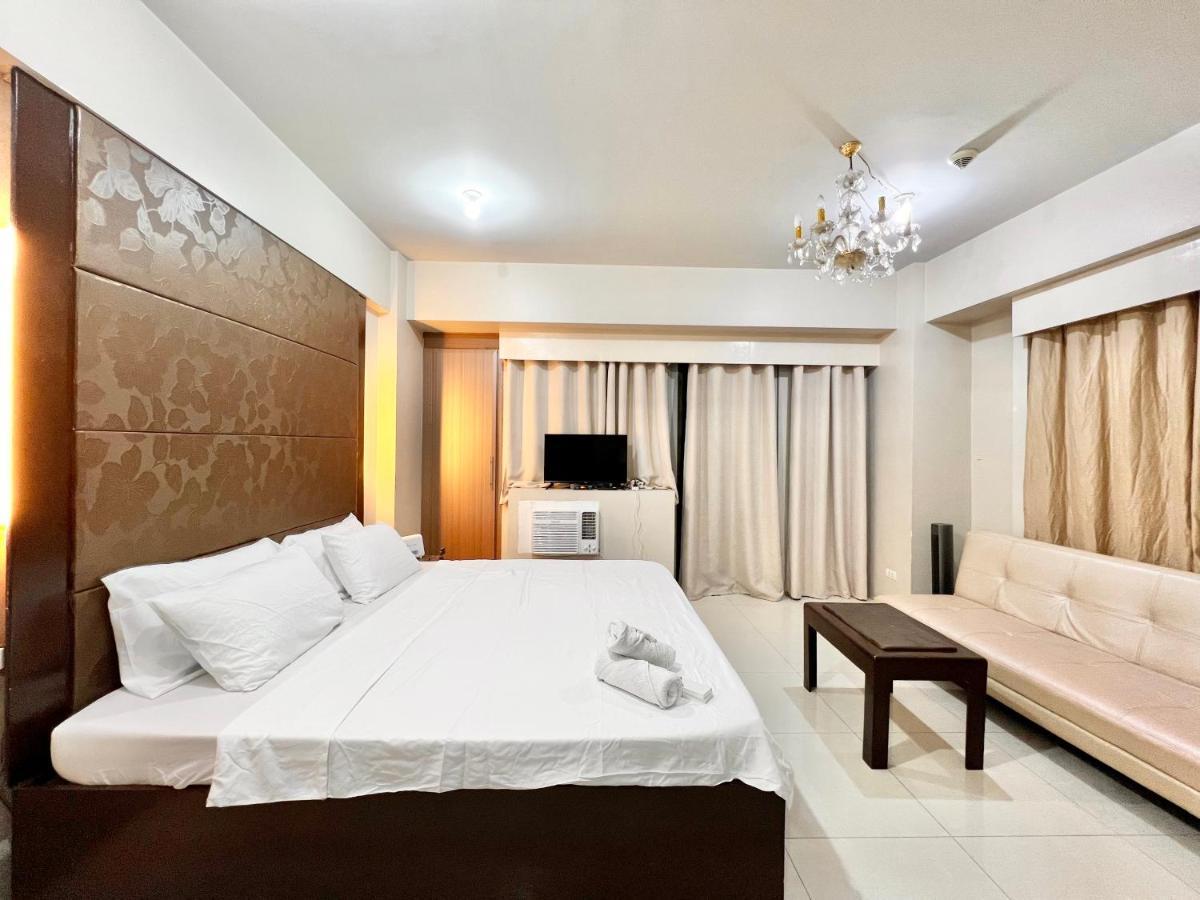 Kiel 5-Star Condo Hotel Across Naia Manila Airport Terminal 3 Pasay Exterior photo